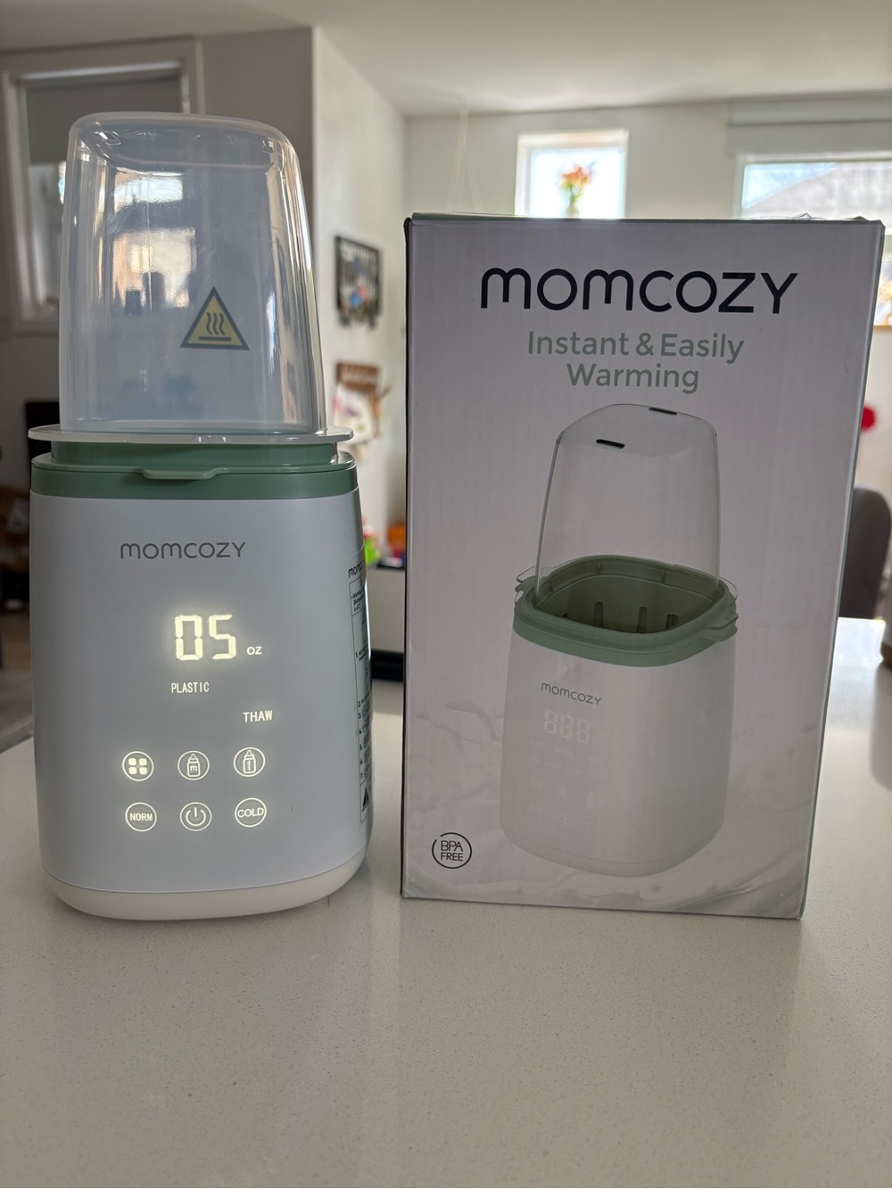 Momcozy Bottle Warmer NIB Fast Warm Sterilize Thaw BPA Free